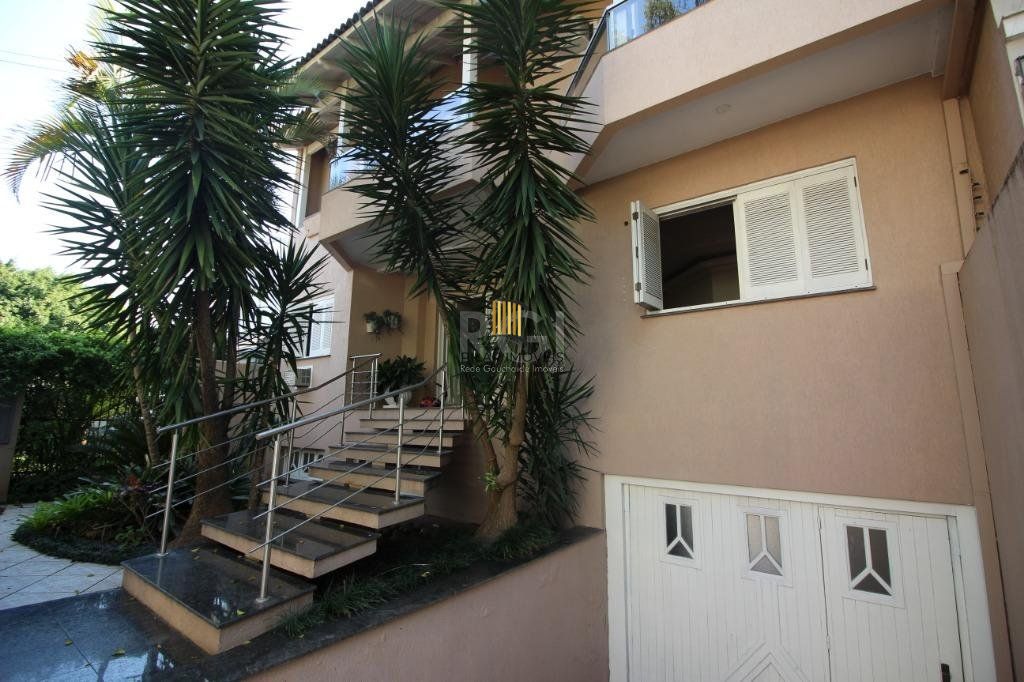 Casa para comprar com 4 dormitórios, 458 m² - Chácara das Pedras - Porto Alegre