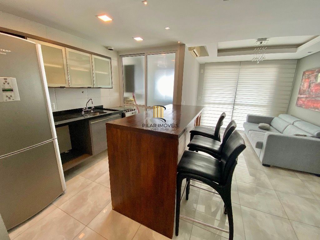 Apartamento Para Comprar  no Karpathos com 2 Dormitórios transformado em 1 suite com closet - Pilar Imóveis