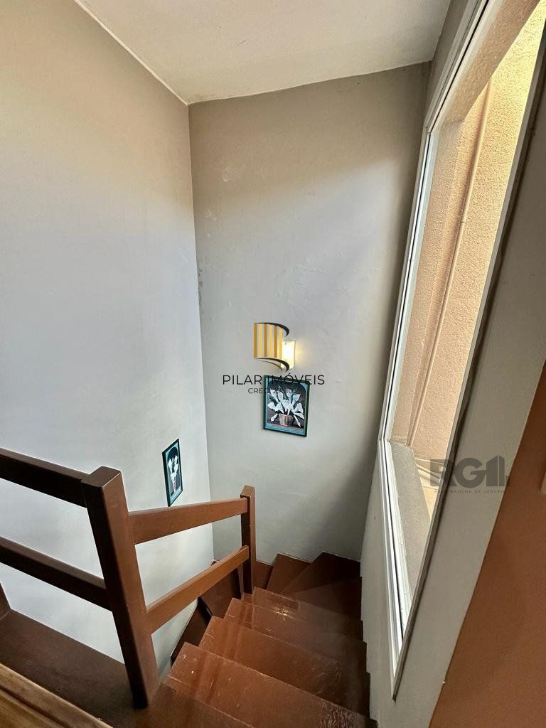 Casa em Condomínio para Comprar no bairro Pedra Redonda com 4 suítes