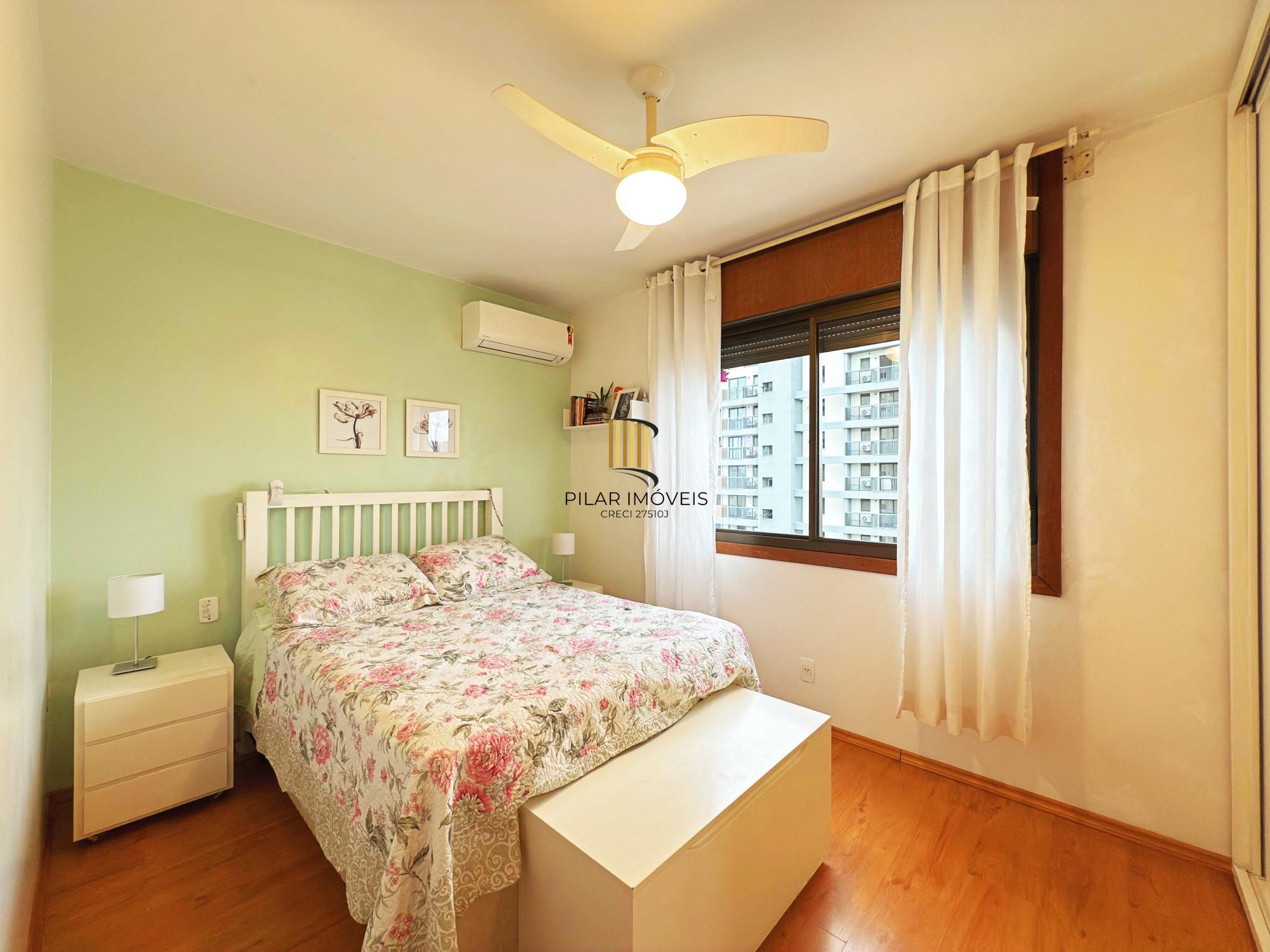 Apartamento 3 Dormitórios com Suíte, Churrasqueira e Excelente Vista Petrópolis