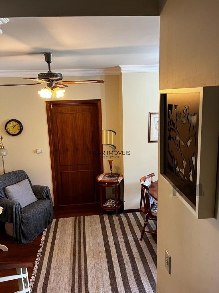 Cobertura duplex com 2 suítes e uma vaga para Comprar em Gramado.