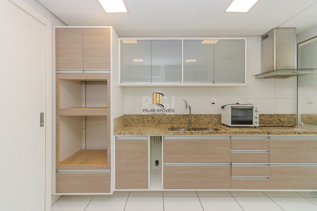 Apartamento de 3 dormitórios Para comprar no bairro Cristo Redentor