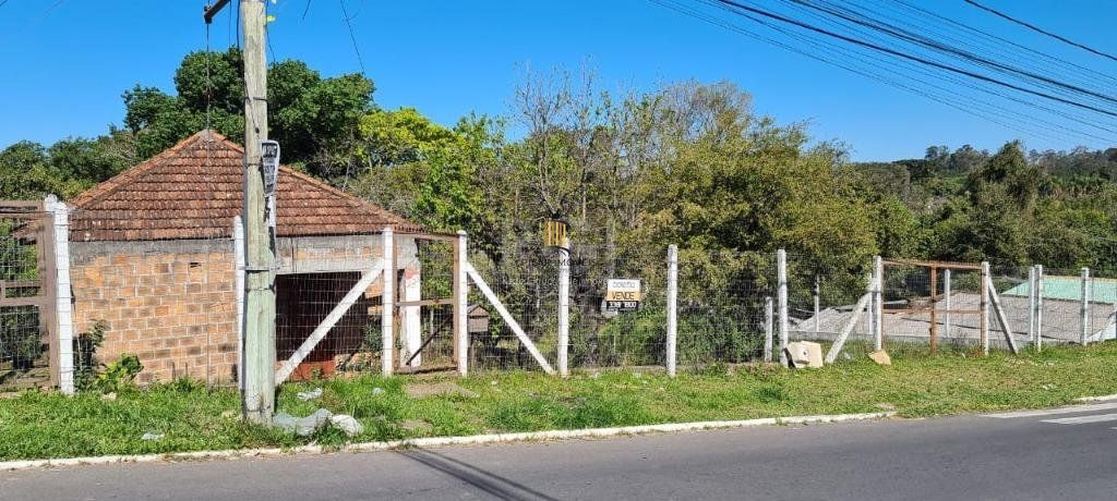 Vende terreno em Viamão1.200m² podendo ser feito construção residencial ou comercial, com 15m altura