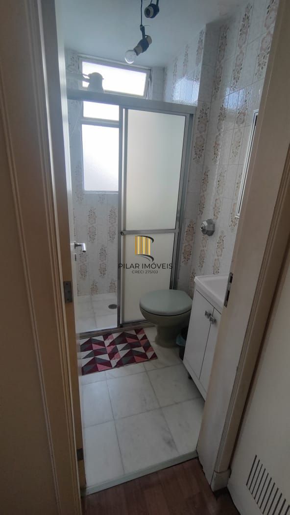 AP, 3 dormitórios, 1 suíte, 3 banheiros, box coberto, frente colégio Militar