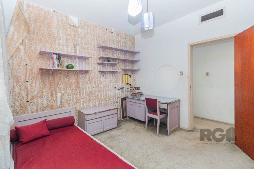 Apartamento para Comprar com 3 dormitórios com suíte e 195m² com até 4 vagas
