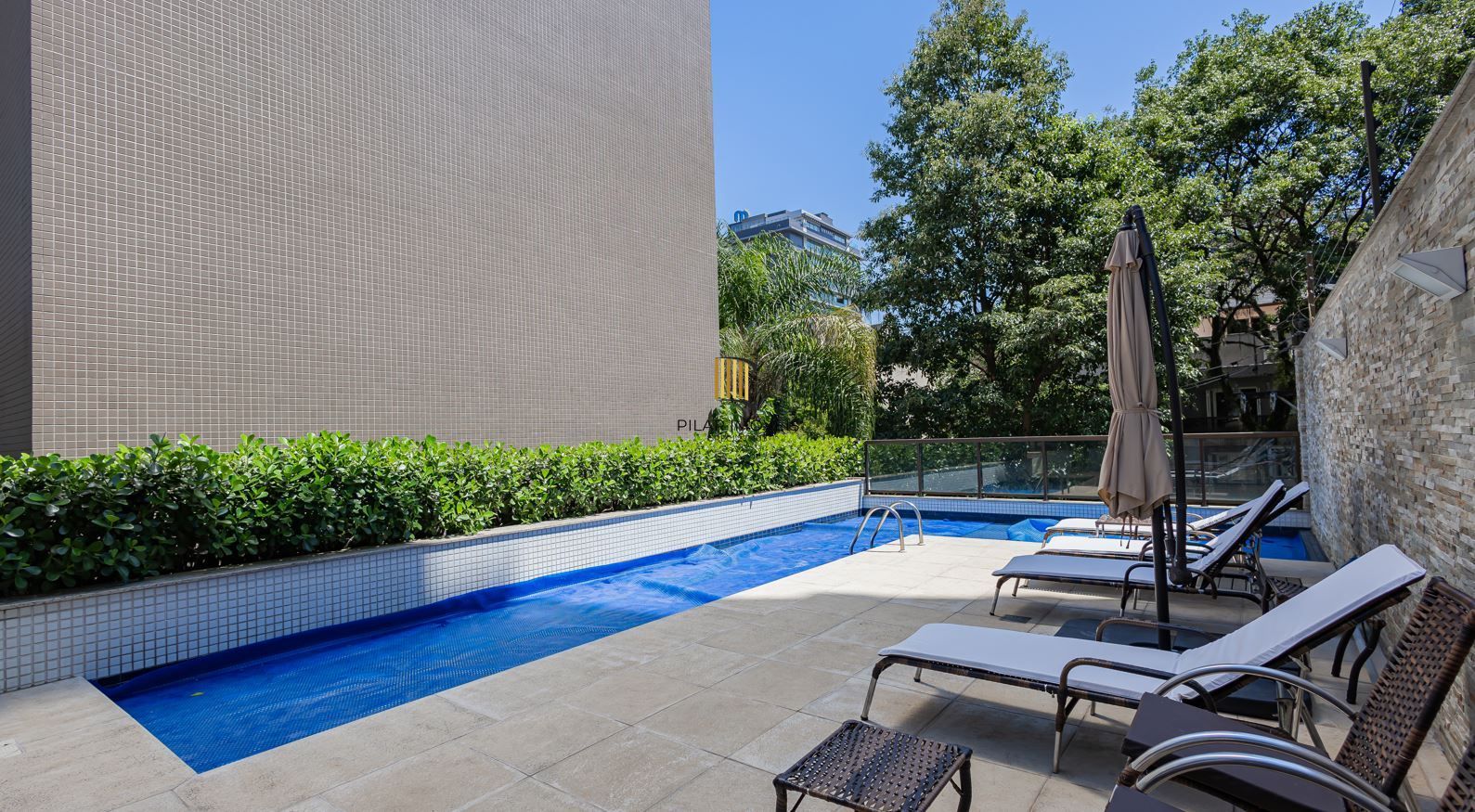 Apartamento de 3 dormitórios no bairro Mont Serrat