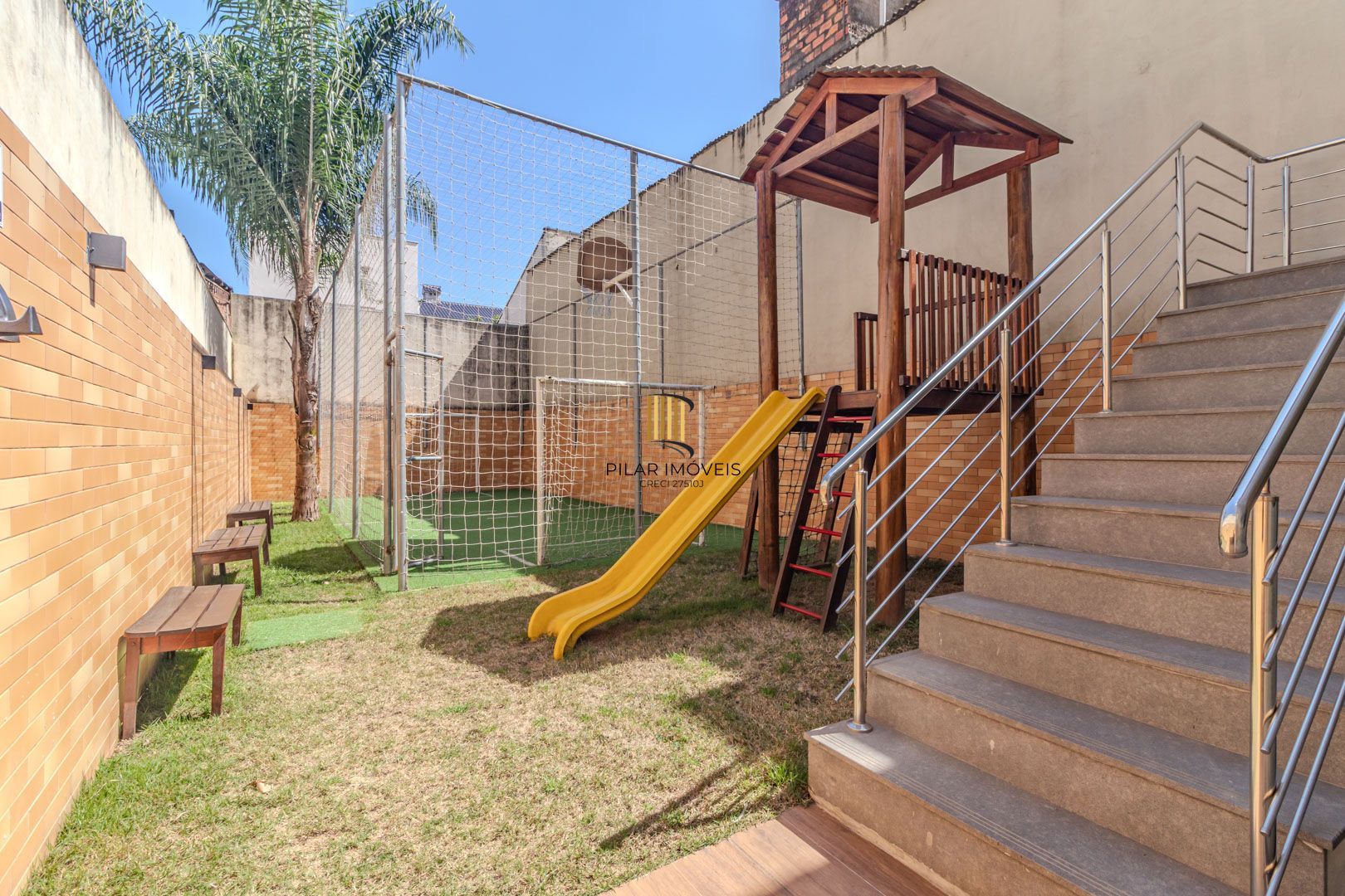 Apartamento Garden Espetacular: Pátio Privativo, Conforto Térmico e Sol na Medida Certa!