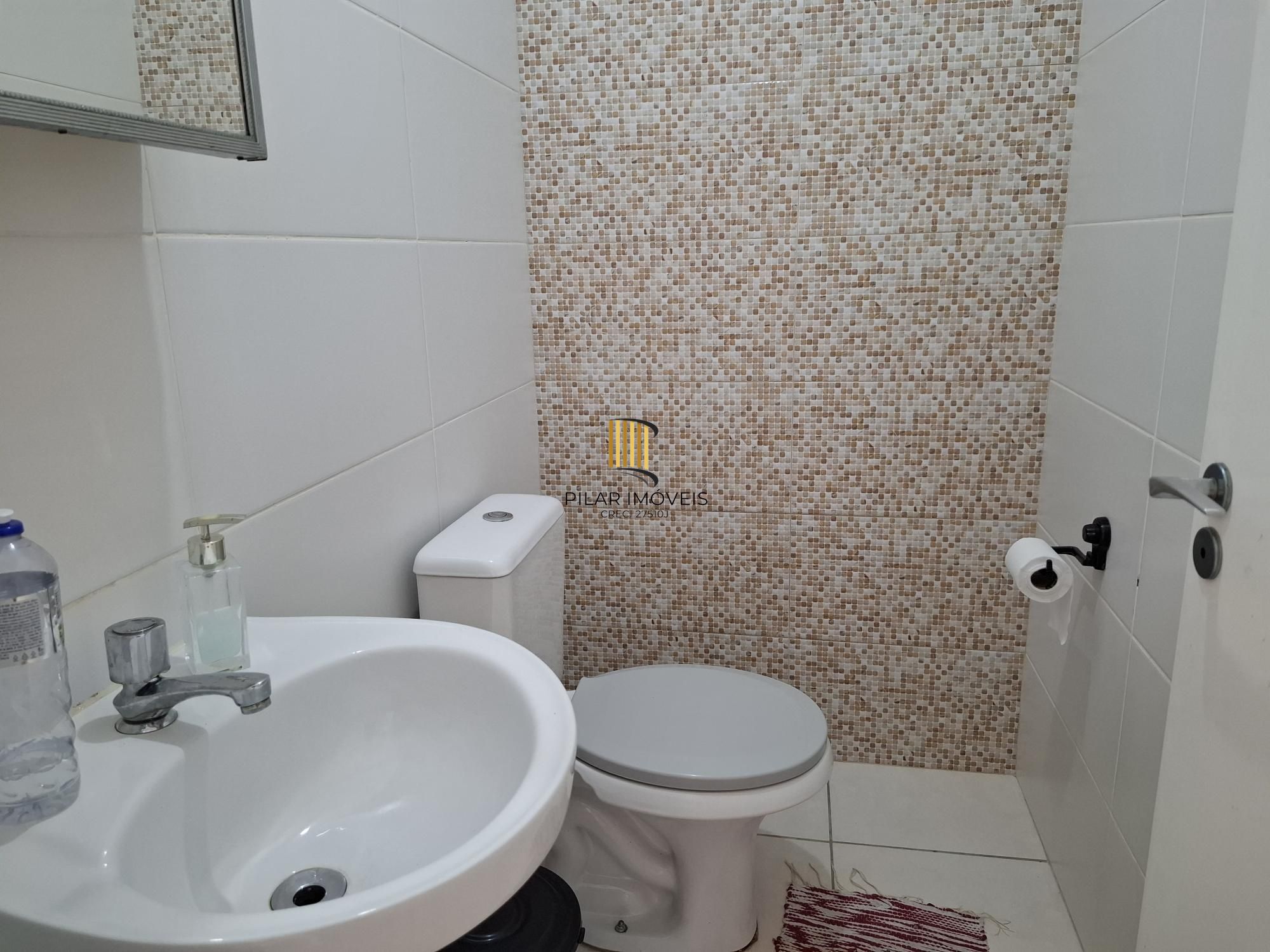 SOBRADO GEMINADO 3 DORMITÓRIOS MOBILIADO CONDOMÍNIO BELA VISTA EM TORRES RS