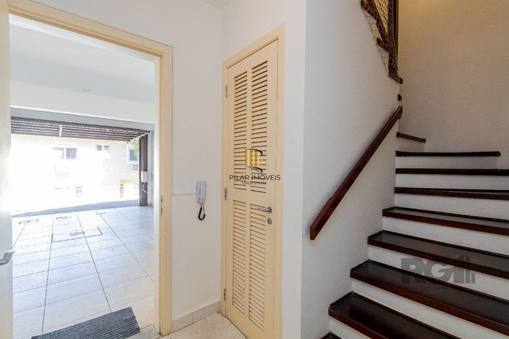 Casa para Comprar no Condomínio Pier 39, bairro Pedra Redonda
