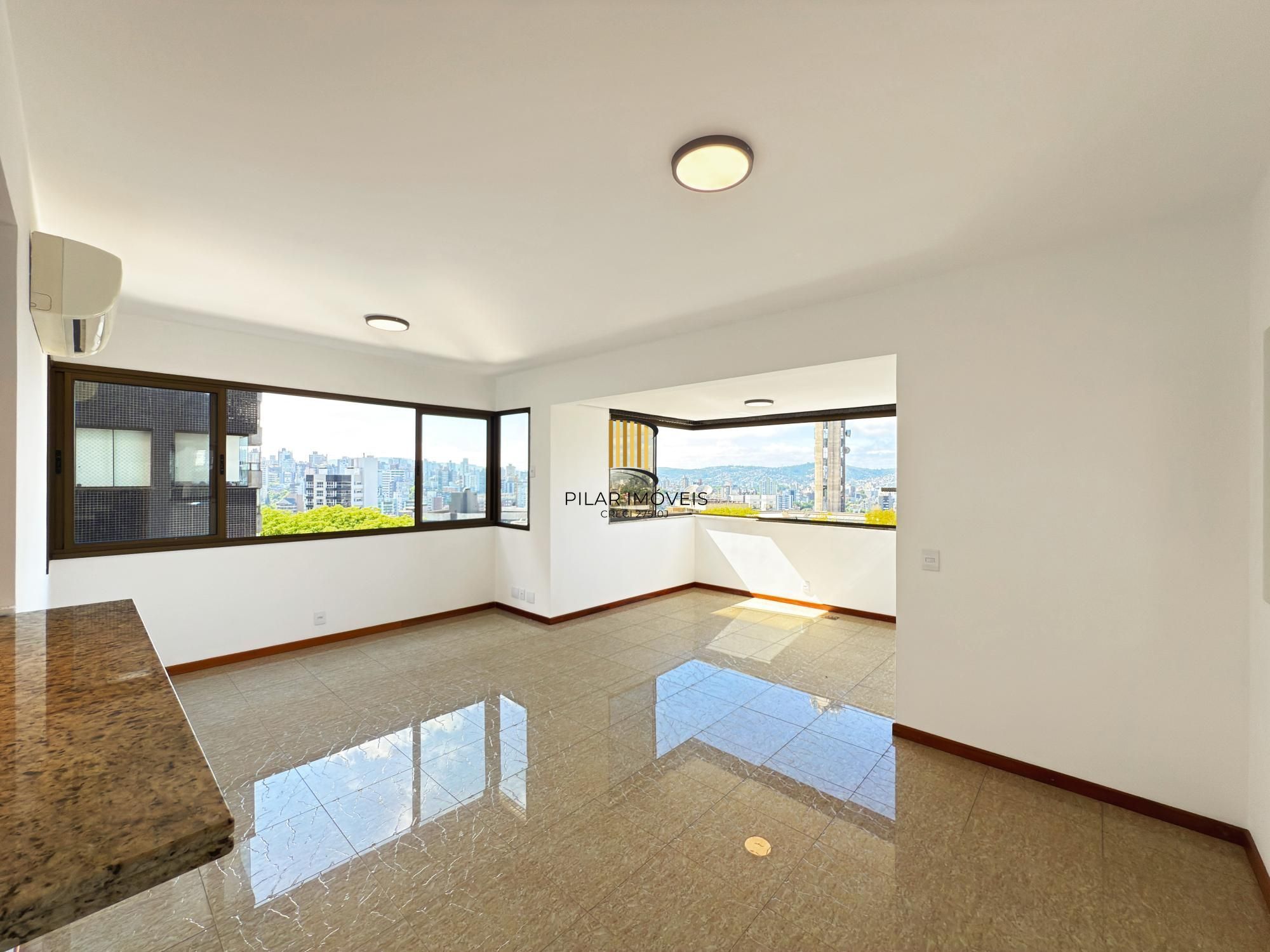 Apartamento 2D com suíte e vaga no Bela Vista