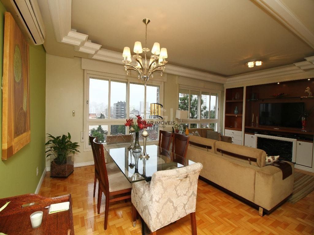 Apartamento para Comprar 113 m² por R$ 870.000,00 - Petrópolis - Porto Alegre/RS