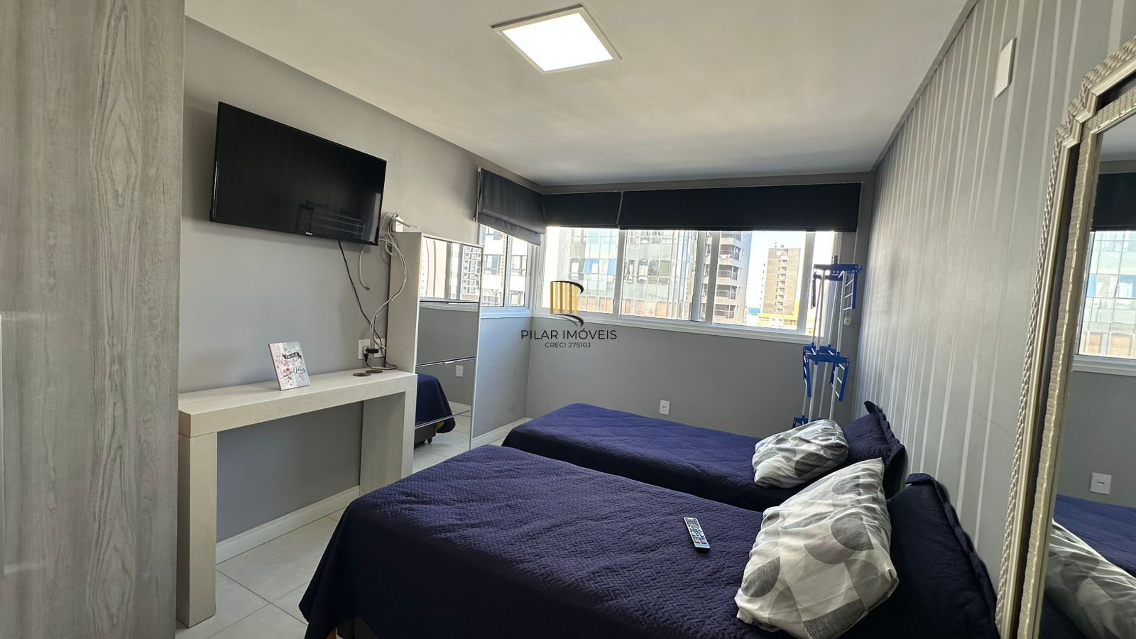 APARTAMENTO 3 DORMITÓRIOS MOBILIADO NO CENTRO DE TORRES RS