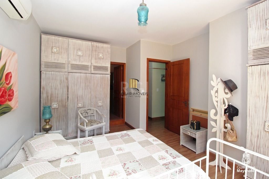 Casa Para comprar com 5 Dormitórios à venda, 420 m²-Cavalhada - Porto Alegre/RS