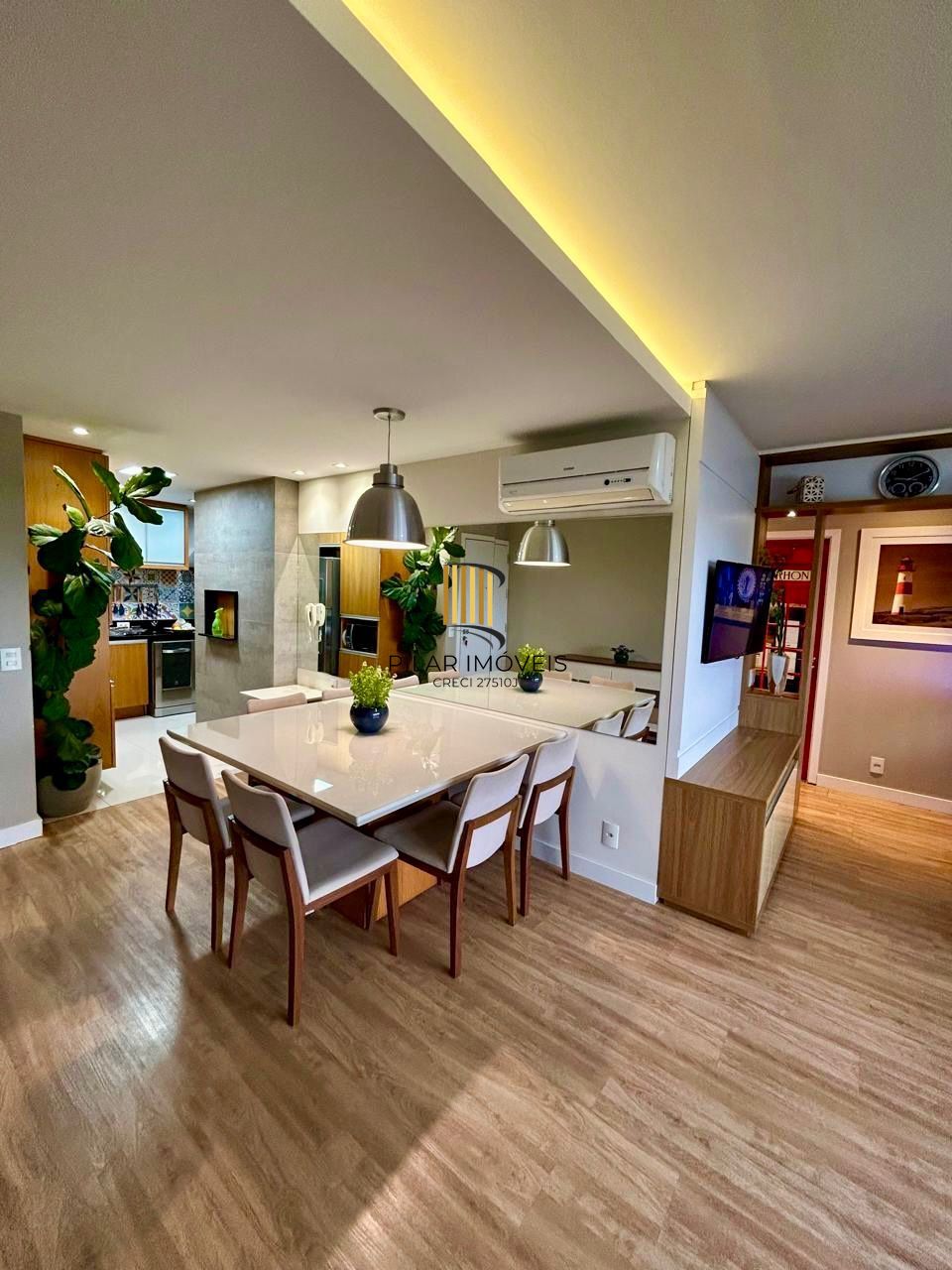Excelente apartamento mobiliado no bairro Tristeza com 3d para comprar