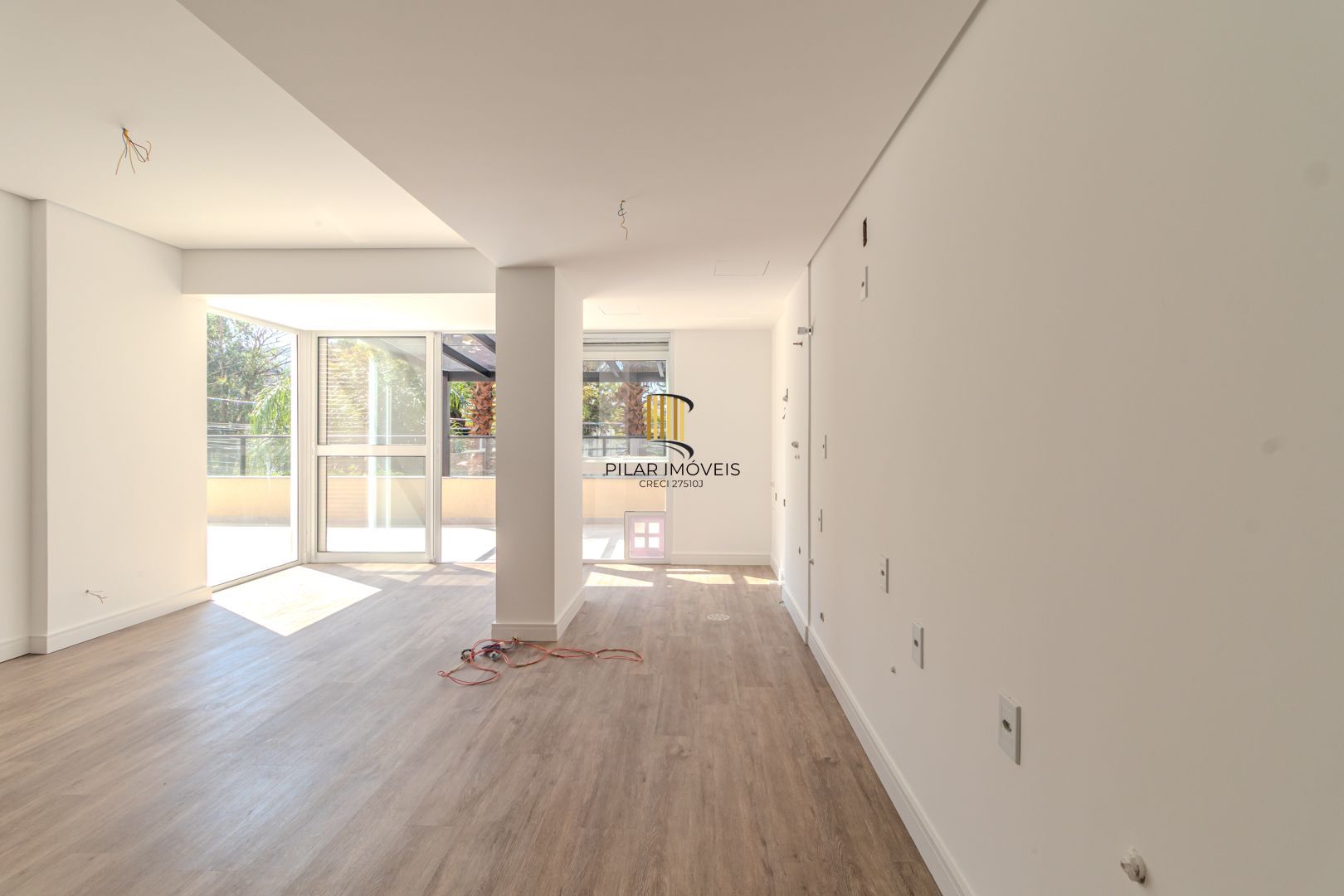 Apartamento Garden Espetacular: Pátio Privativo, Conforto Térmico e Sol na Medida Certa!