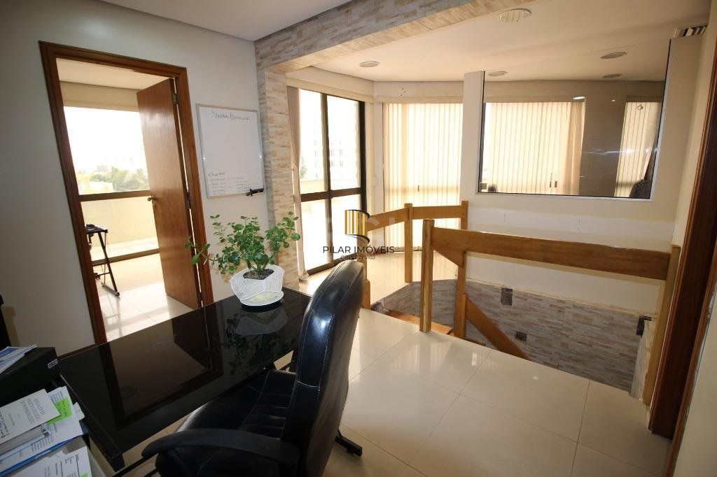 Conjunto, 160 m² Para comprar Por R$1.150.000,00 Auxiliadora - Porto Alegre/RS
