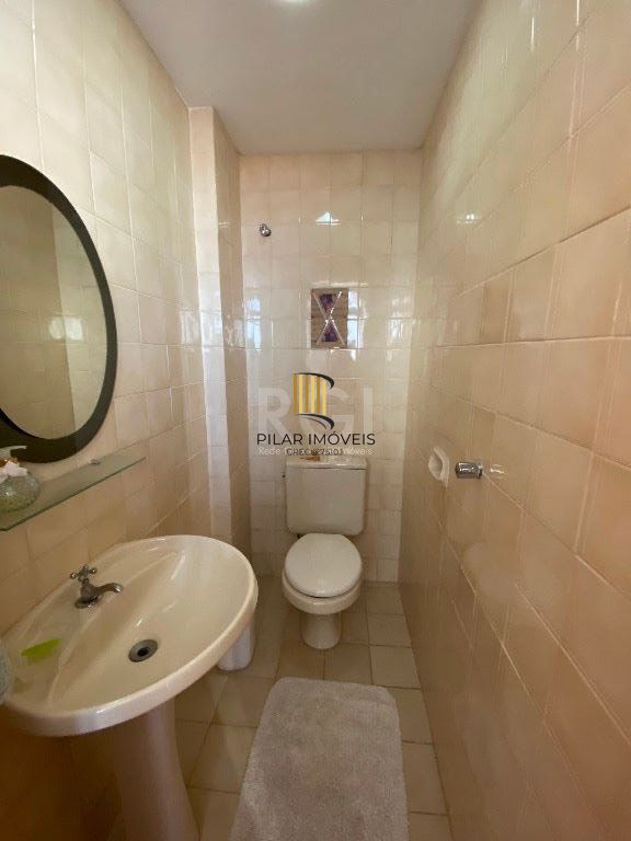 Apartamento Com 2 dormitórios Para comprar , 129 m² - Petrópolis - Porto Alegre