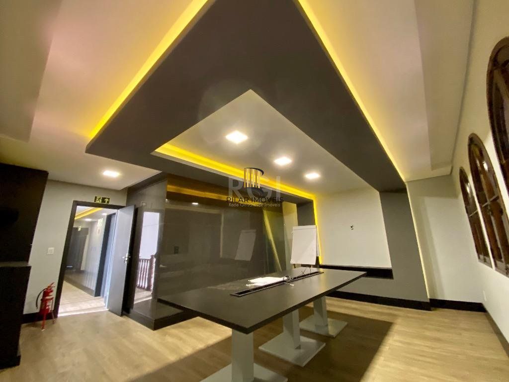 Excelente Casa Comercial Reformada Para comprar  - Partenon - Porto Alegre/RS