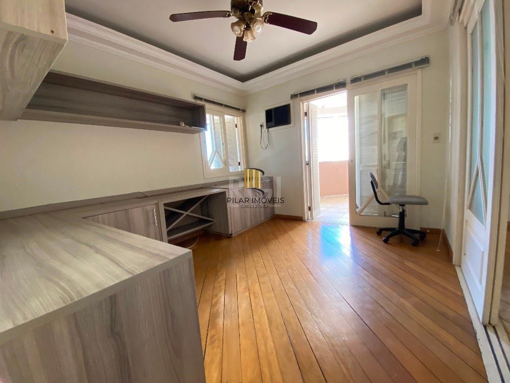 Casa para comprar com 4 dormitórios, 458 m² - Chácara das Pedras - Porto Alegre