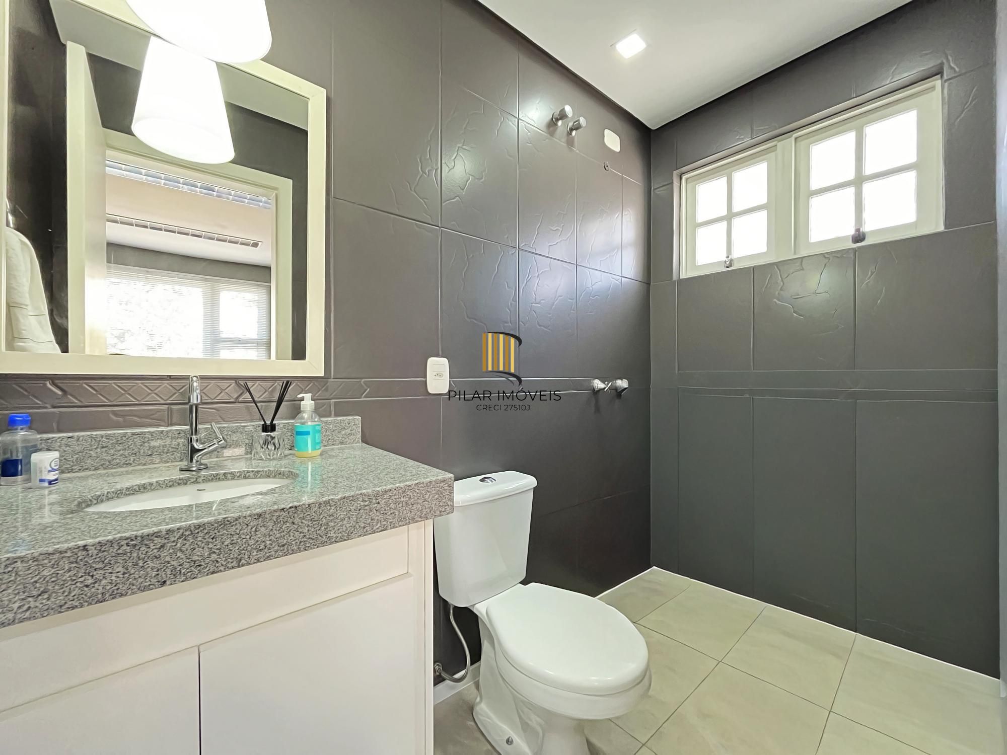 Excelente Casa comercial para comprar com 250m² na Avenida Palmeira