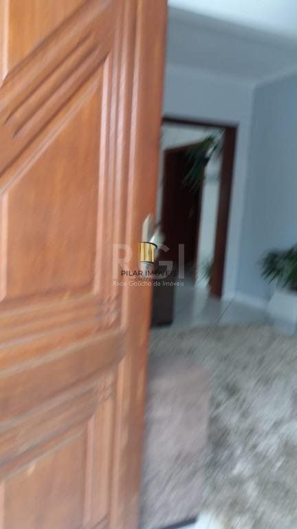 Casa com 3 dormitórios à venda, 230,11 m² por R$ 900.000,00 - Igara III - Canoas/RS