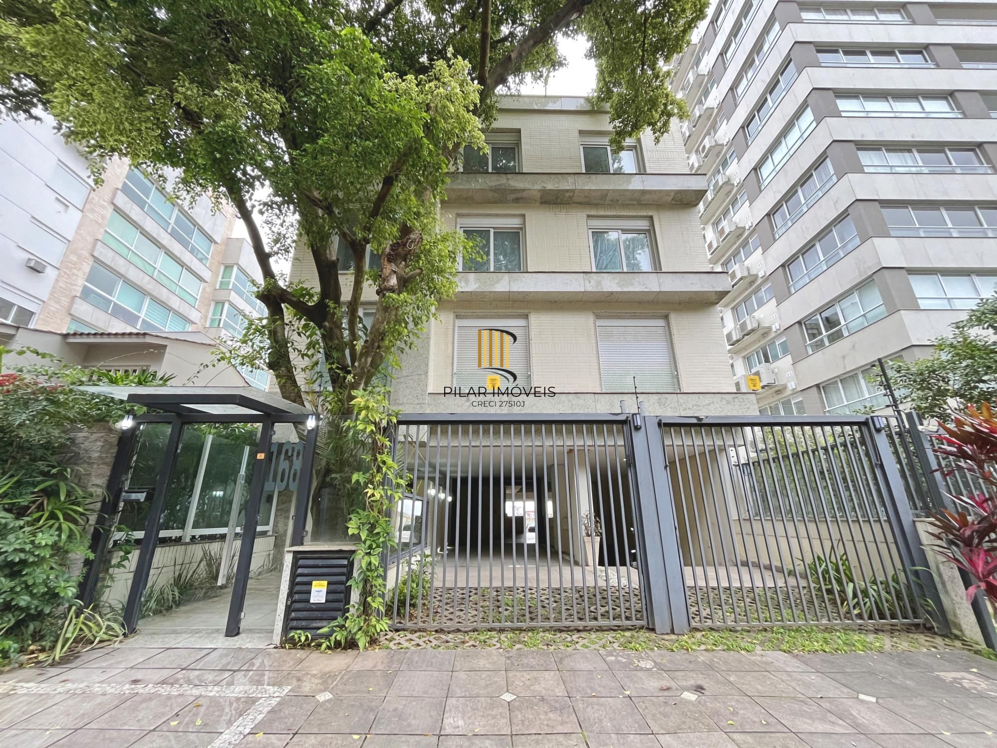 Apartamento garden, 3 dorms a venda Avenida Itajai, Petropolis-ultima unidade