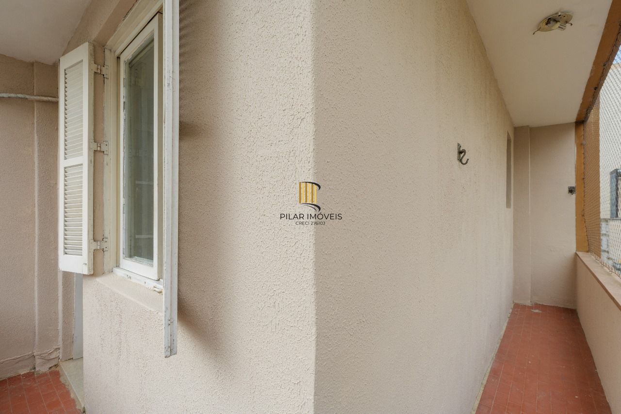 Apartamento para comprar com  68m²  no Centro Histórico