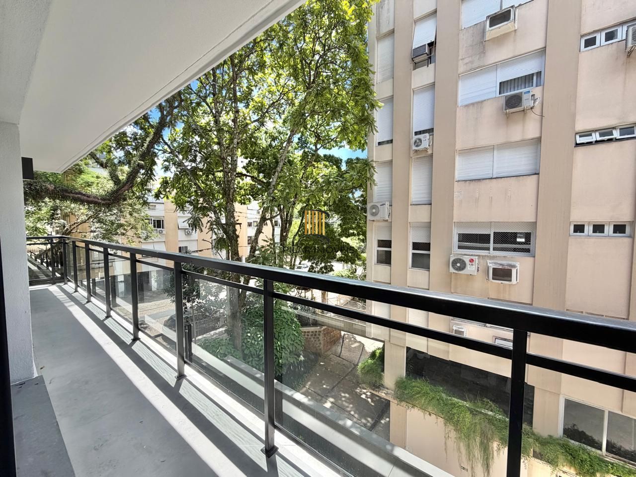 Excelente apartamento a venda no ITA123, com 2 domitórios no bairro Jardim Botânico.