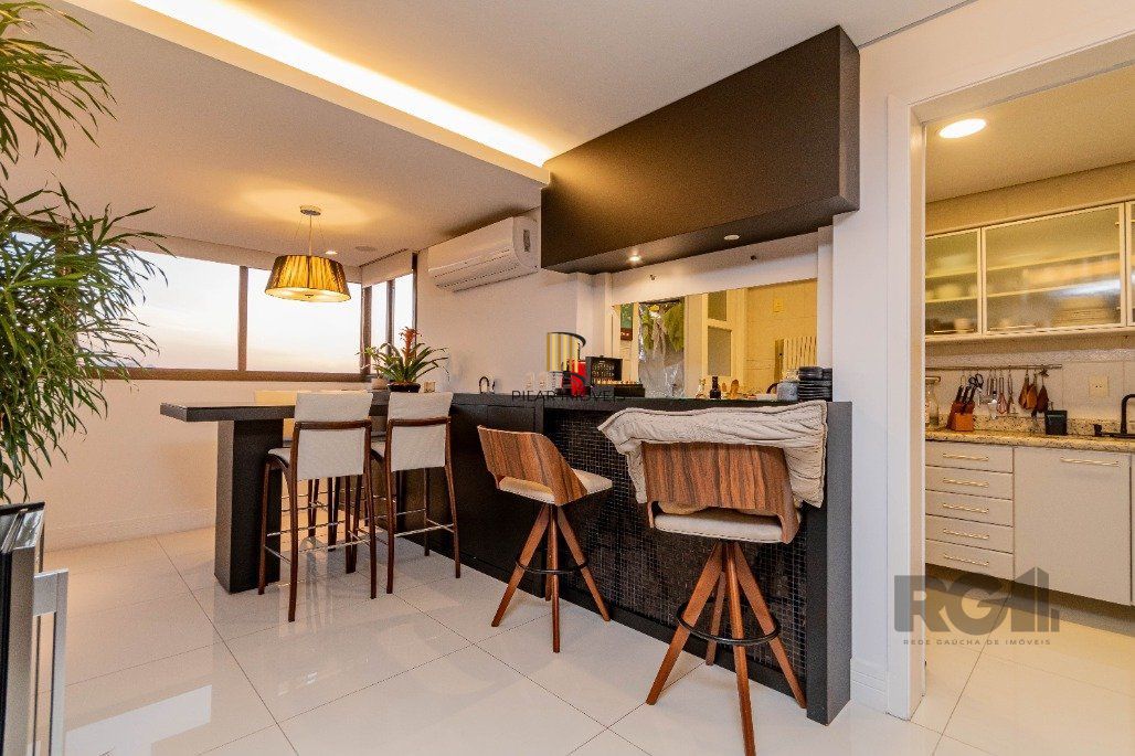 Apartamento mobiliado para comprar com vista espetacular!!