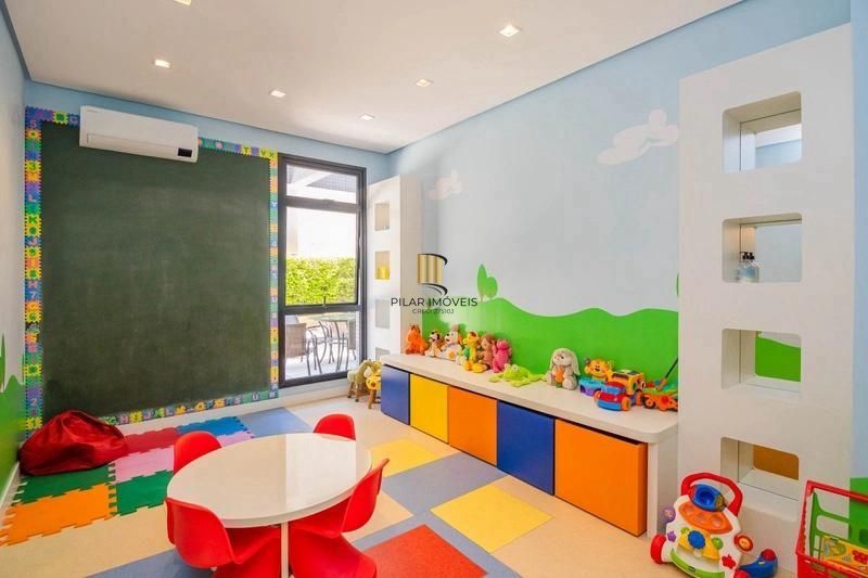 Apartamento com 102m² mobiliado - bairro Passo da Areia - POA/RS