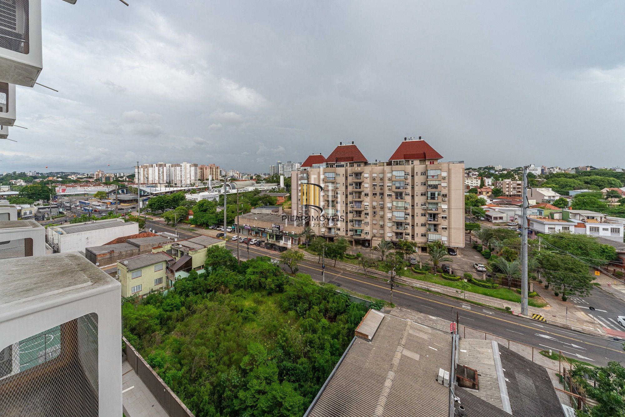 Apartamento mobiliado 60m² | 1 dormitório | Andar alto | Vista livre | 1 vaga