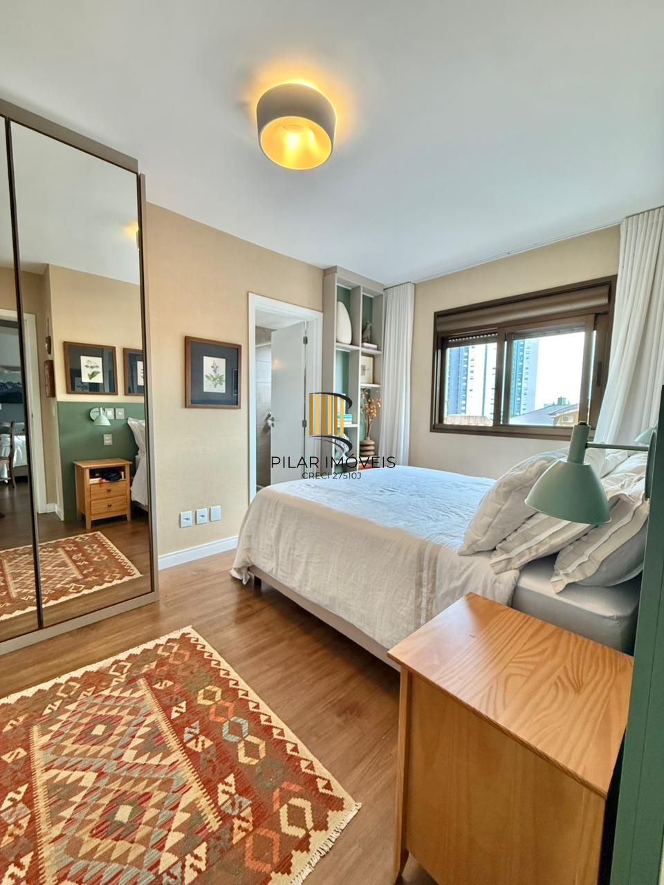 Apartamento Impecável no Jardim Europa com 2 Suítes e Churrasqueira