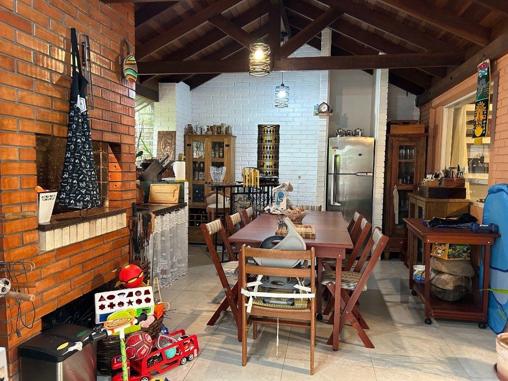 Casa à venda 600m² por R$1.250.000,00