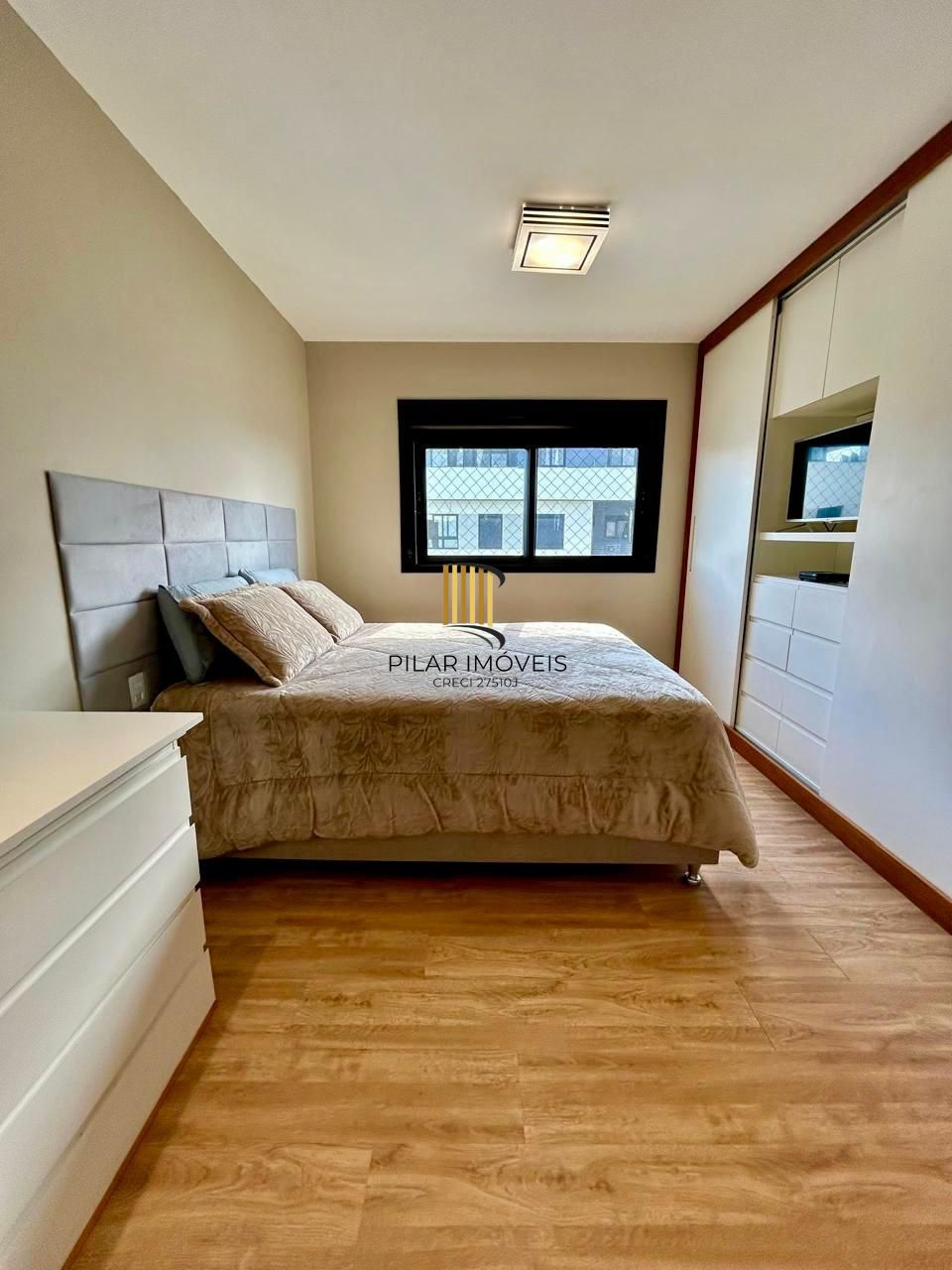 Excelente apartamento mobiliado no bairro Tristeza com 3d para comprar