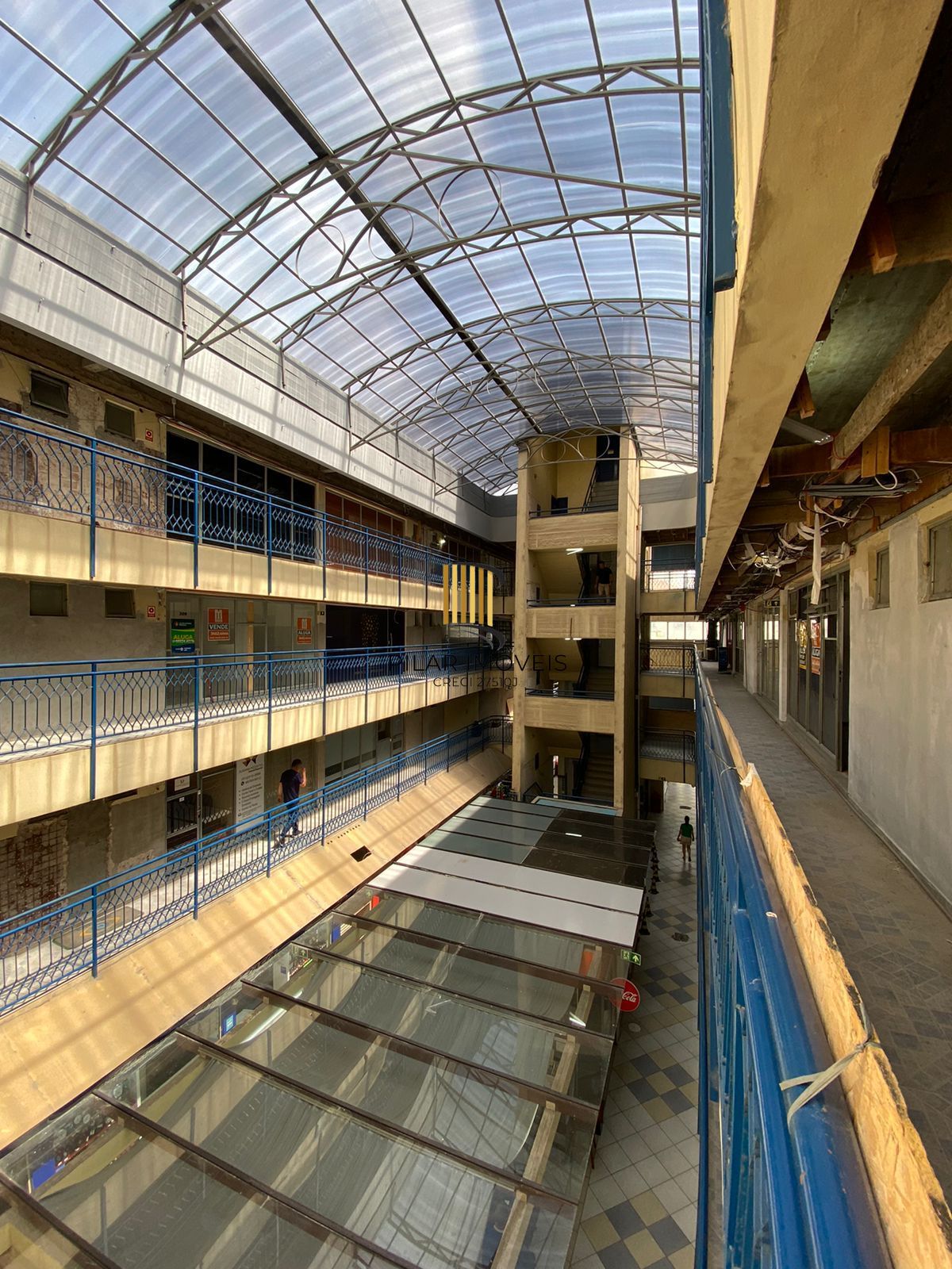 Cond. Centro Comercial Canoas Vende 2 salas , 124m², 62m² cada uma, 2 banheiros