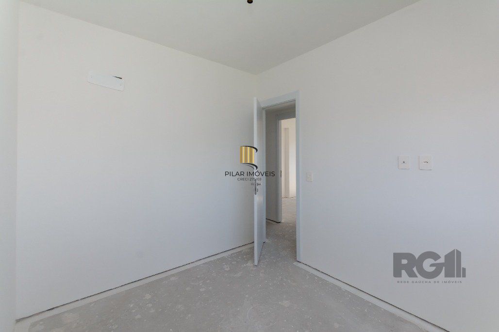 Apartamento 3 dorms. no Jardim Botânico, com infra completa e 2 vagas separadas