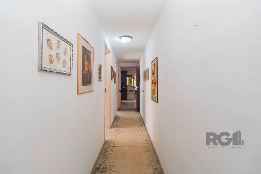 Apartamento para Comprar com 3 dormitórios com suíte e 195m² com até 4 vagas