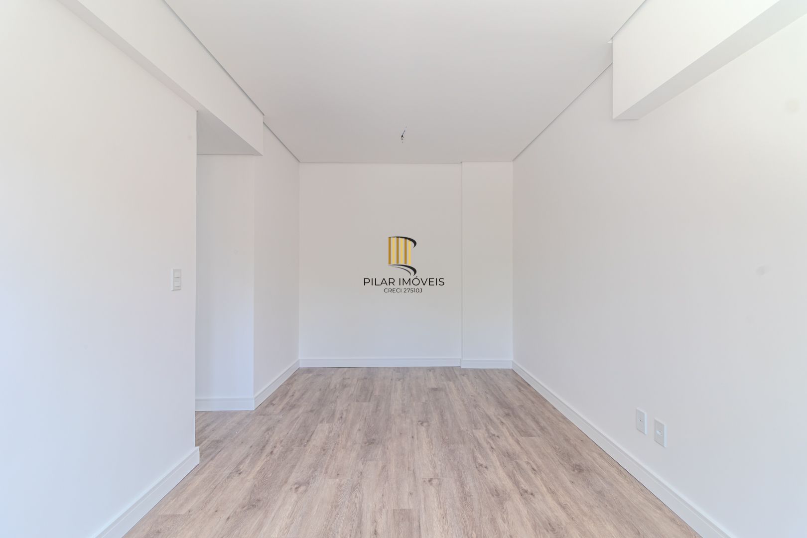 Apartamento Garden Espetacular: Pátio Privativo, Conforto Térmico e Sol na Medida Certa!