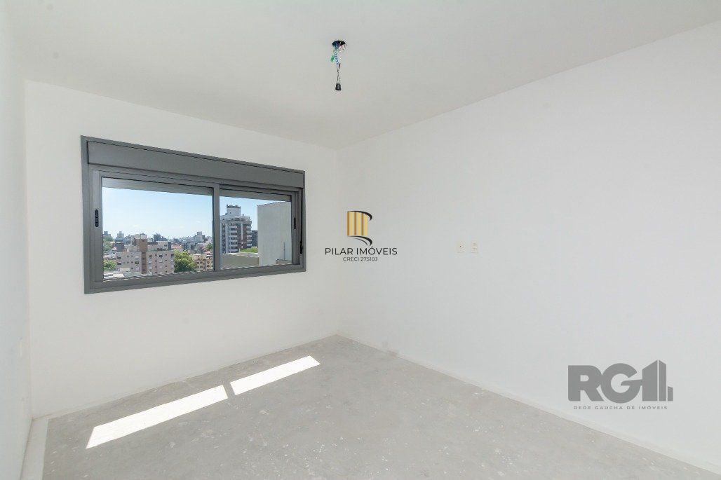 Apartamento 3 dorms. no Jardim Botânico, com infra completa e 2 vagas separadas
