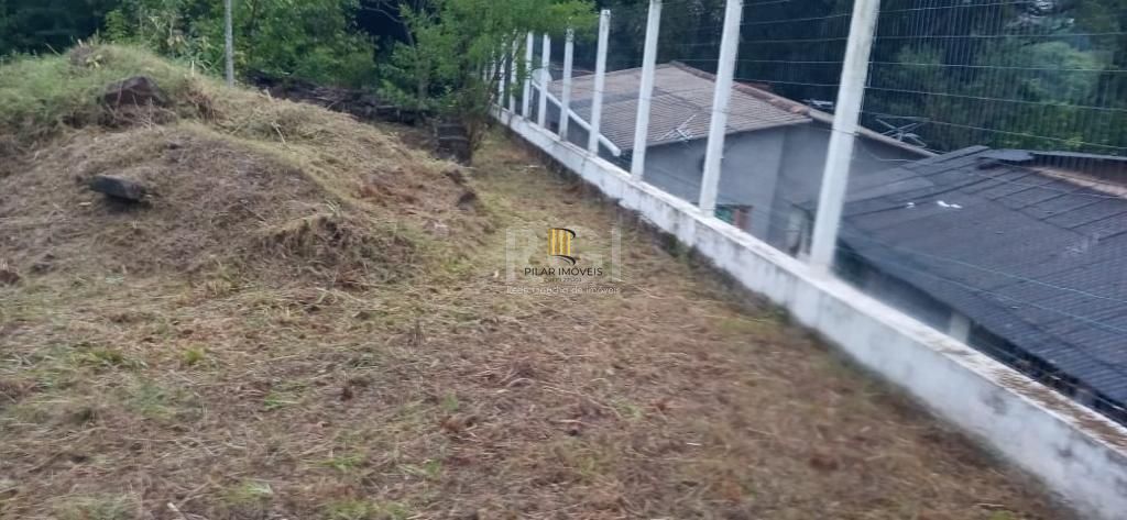 Vende terreno em Viamão1.200m² podendo ser feito construção residencial ou comercial, com 15m altura