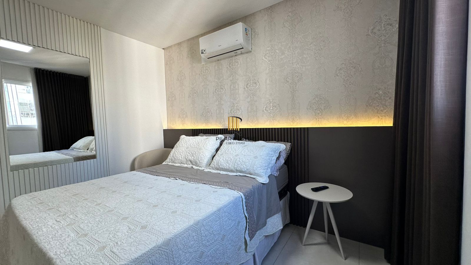 APARTAMENTO 3 DORMITÓRIOS MOBILIADO NO CENTRO DE TORRES RS