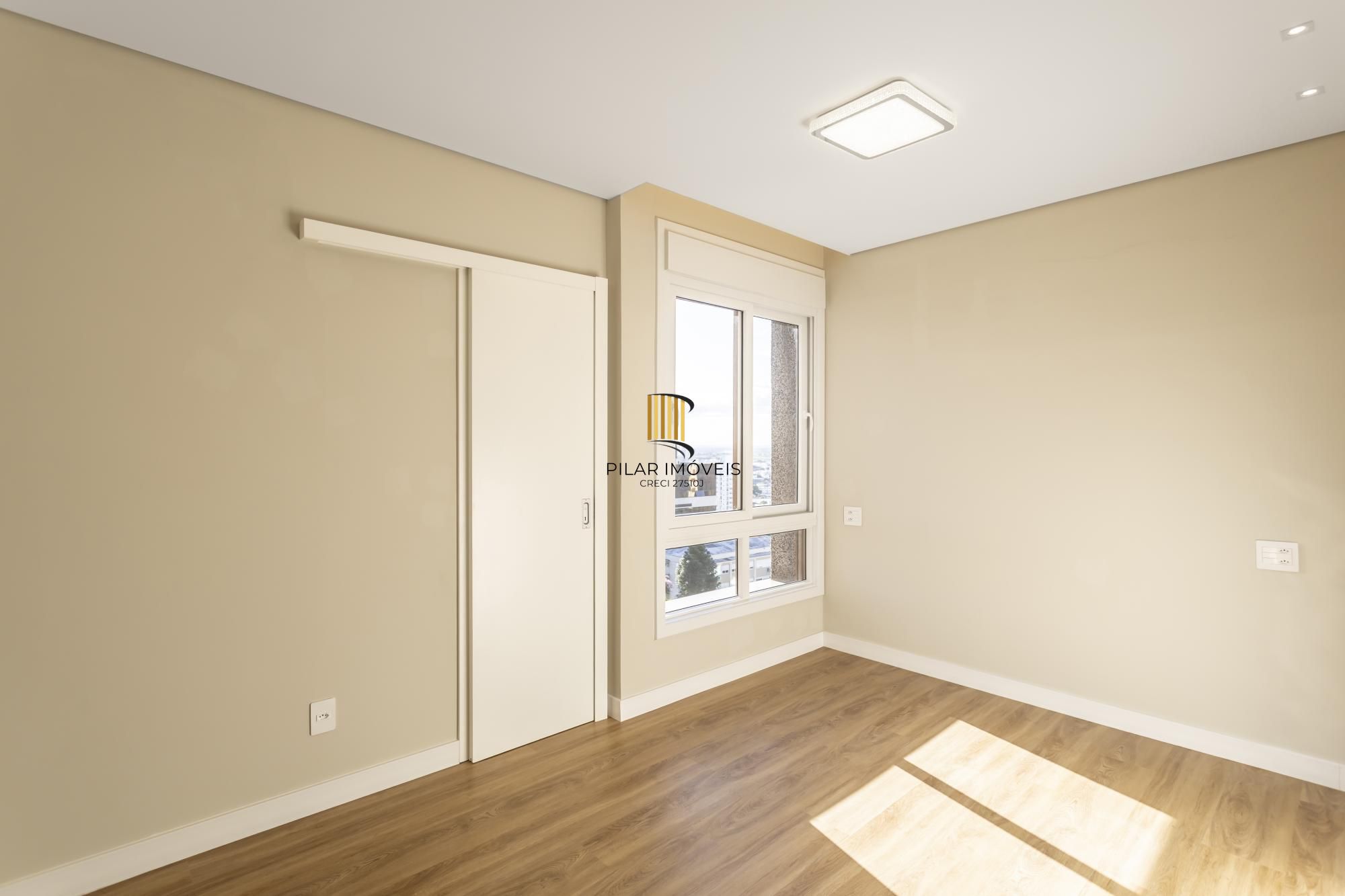 Cobertura com 270m² 3 suítes 3 vagas