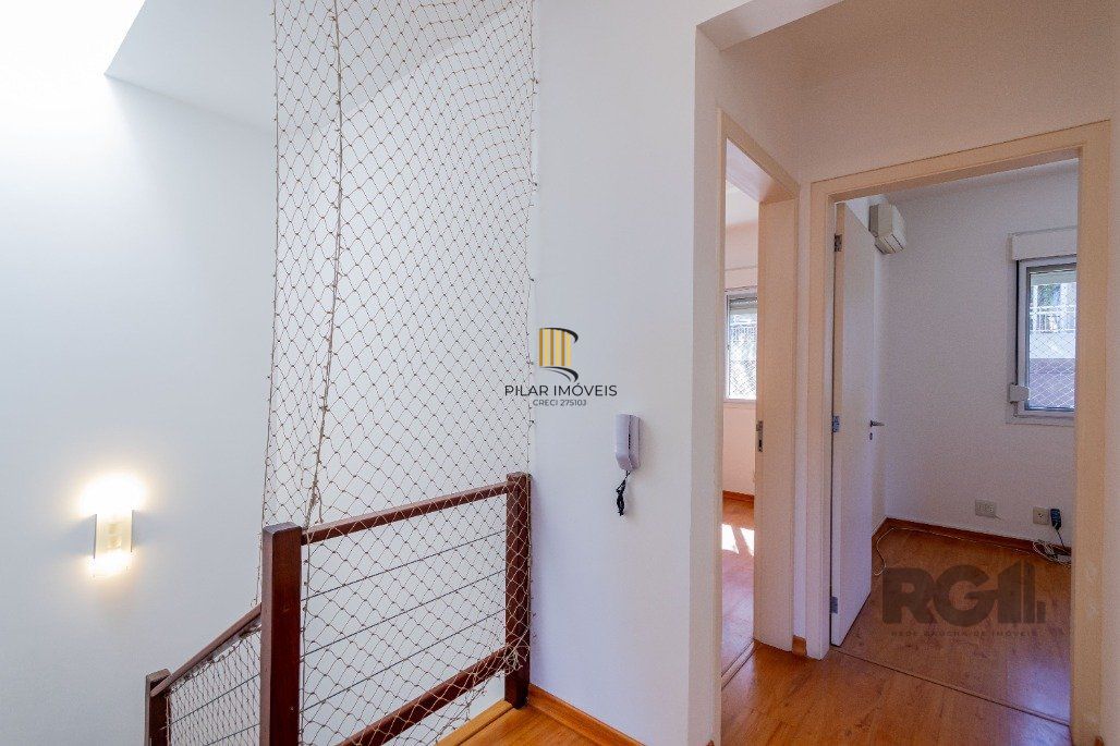 Casa para Comprar no Condomínio Pier 39, bairro Pedra Redonda