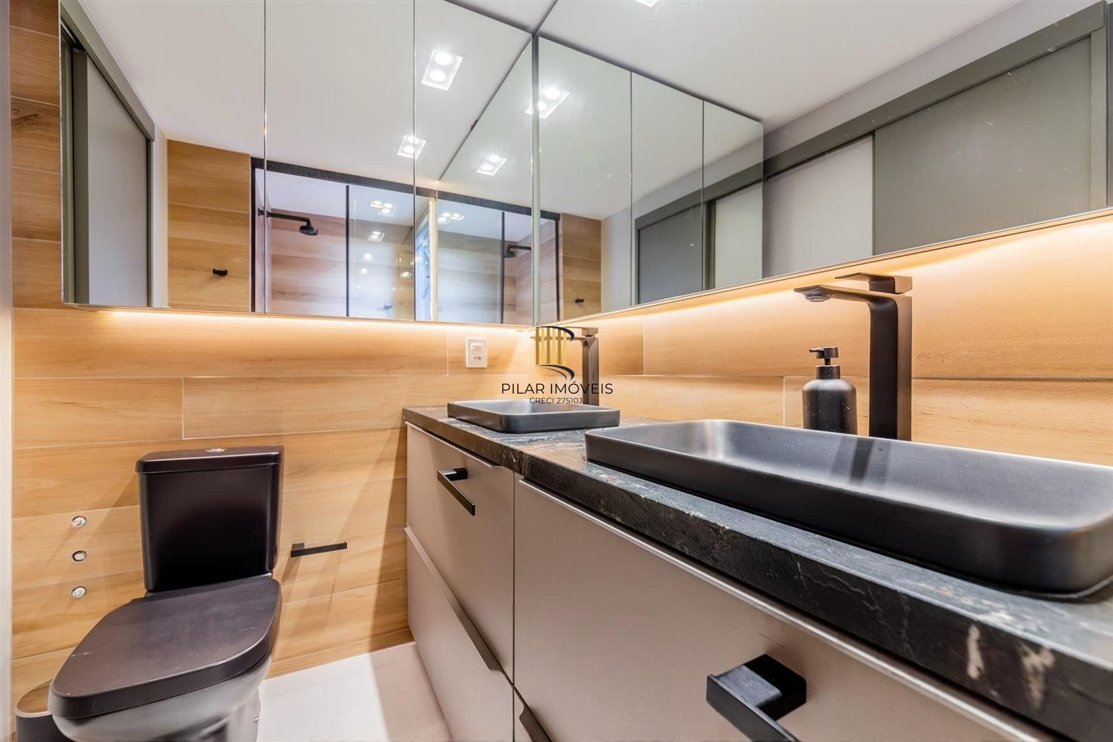 Apartamento 3 suítes mobiliado por arquiteta | 3 vagas | Lareira | Churrasqueira | High Garden Boa Vista