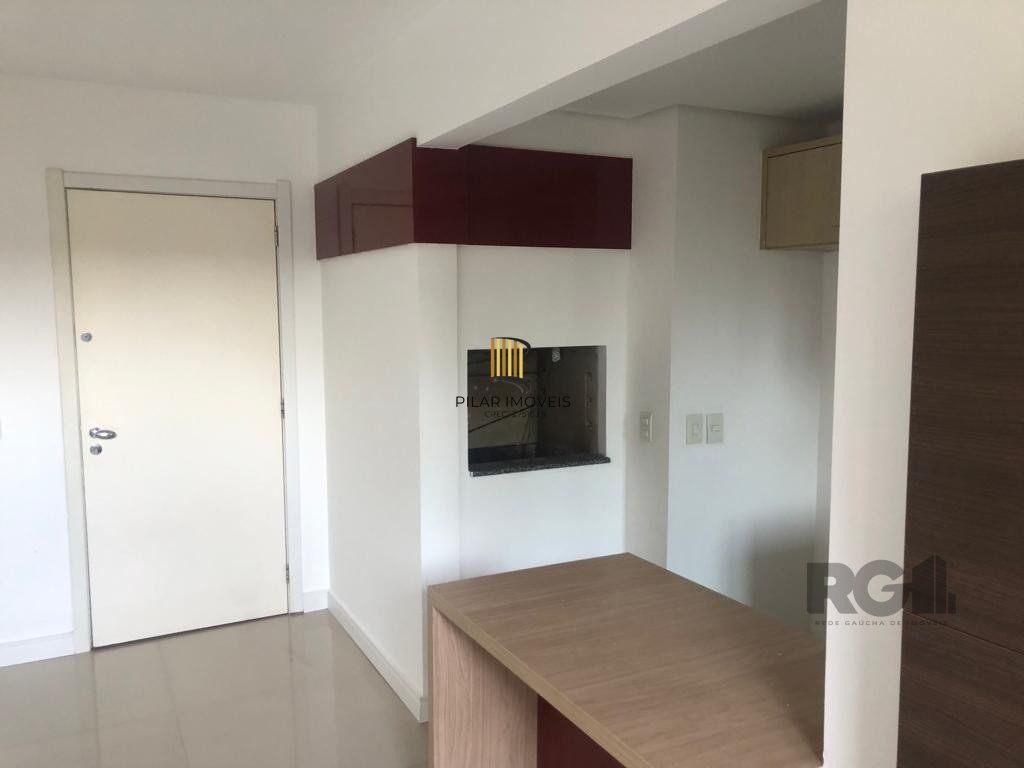 vende Apartamento Garden semi- mobiliado, com 114m², R$589.000,00, 3 dormitórios, 1 suíte, com pátio,1 box