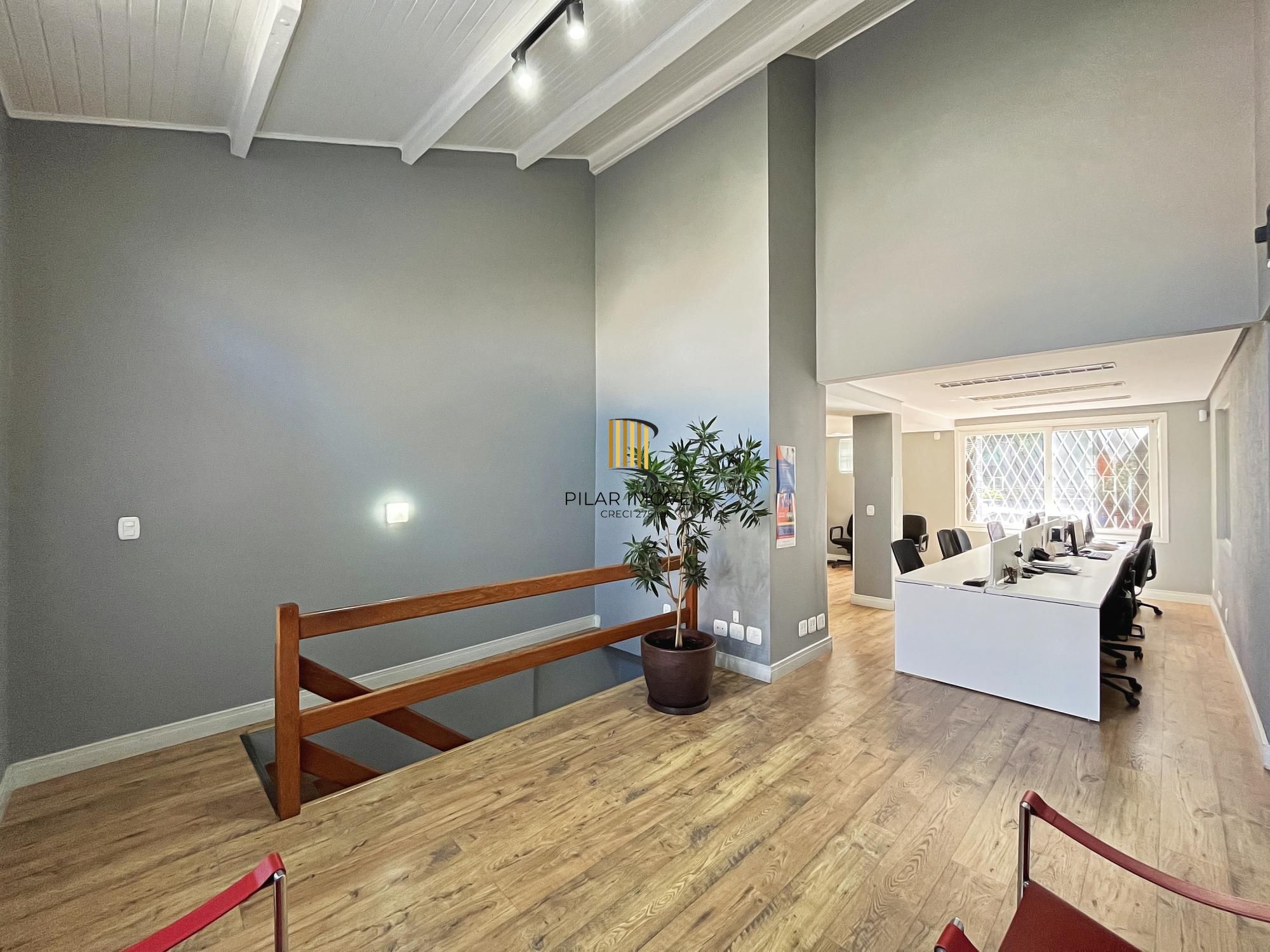 Excelente Casa comercial para comprar com 250m² na Avenida Palmeira