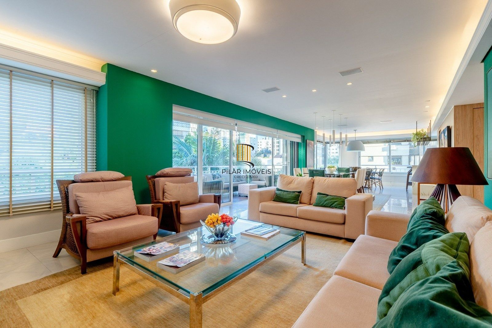 Apartamento 4 dormitórios no bairro Bela Vista