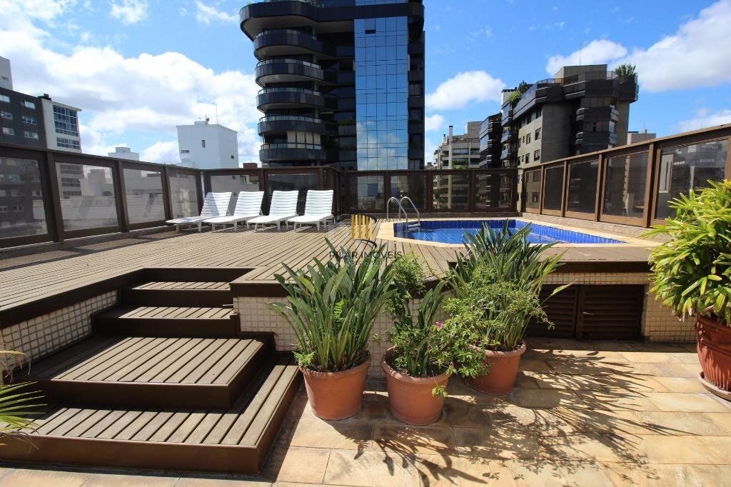Cobertura Residencial Para Comprar No Bairro  Bela Vista com 493 m, 3 dormitorios, 1 suite.