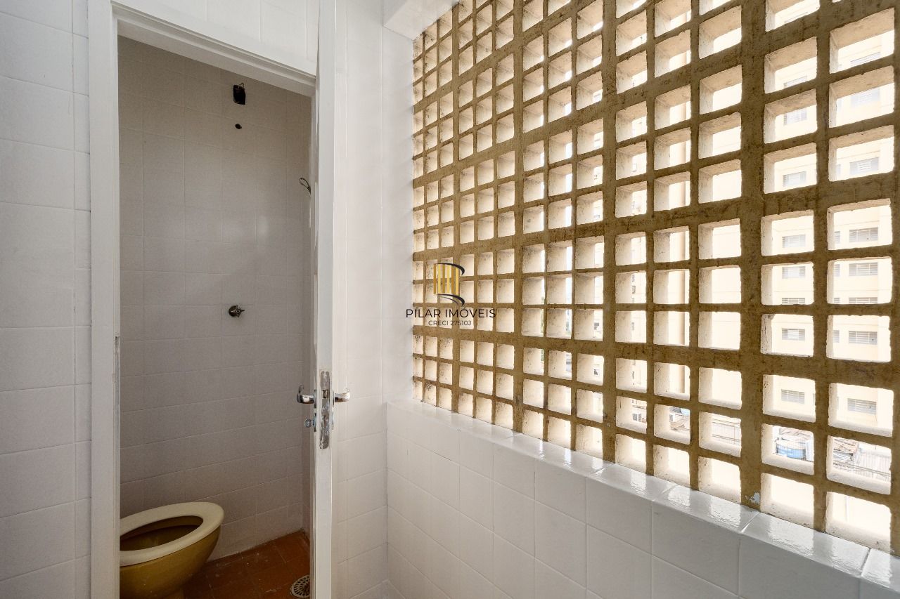 Apartamento para comprar com  68m²  no Centro Histórico