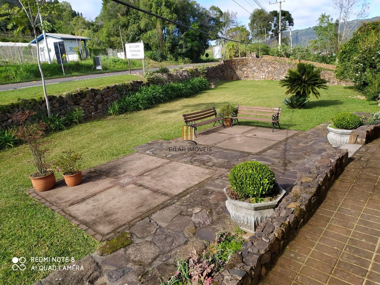 Área para comprar com casas Enxaimel em Nova Petrópolis.